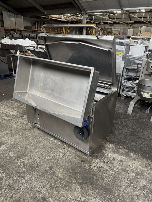 Blue Seal Evolution Tilting Brat Pan – 120 Litre