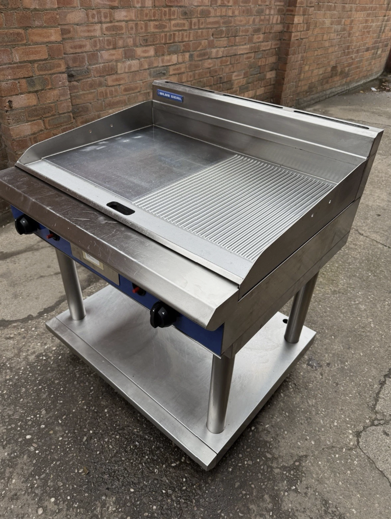 Blue Seal Gas Chargrill – 90cm with Stand