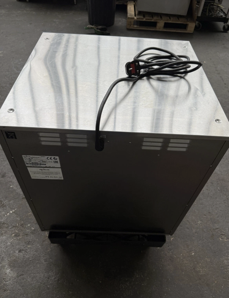 Alto-Shaam 500-3D 3 Drawer Heated Holding Cabinet