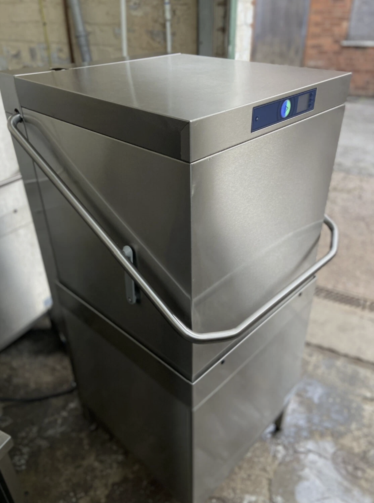Hobart AM900S-10A Pass-Through Dishwasher