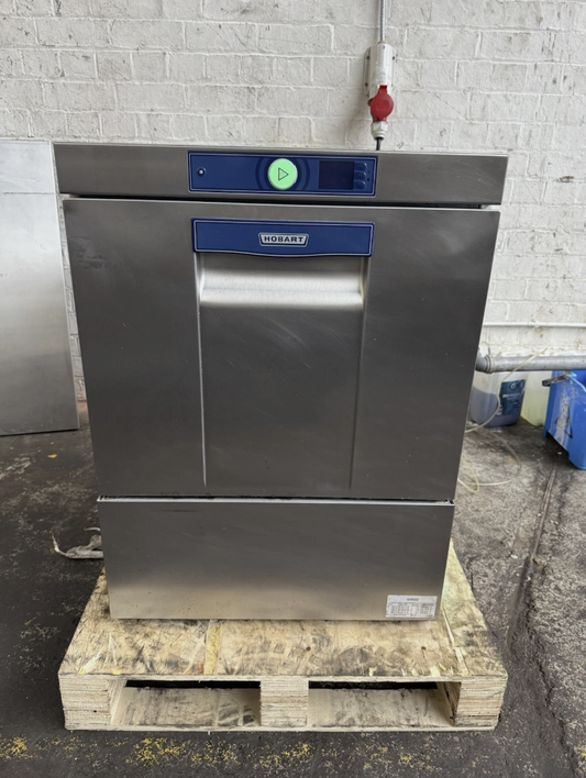 HOBART UNDER-COUNTER DISHWASHER