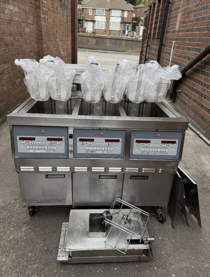 HENNY PENNY LOV TRIPLE TANK – 6 BASKET ELECTRIC FRYER