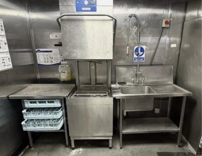 HOBART AMXSW-10B PASS THROUGH DISHWASHER (2020)