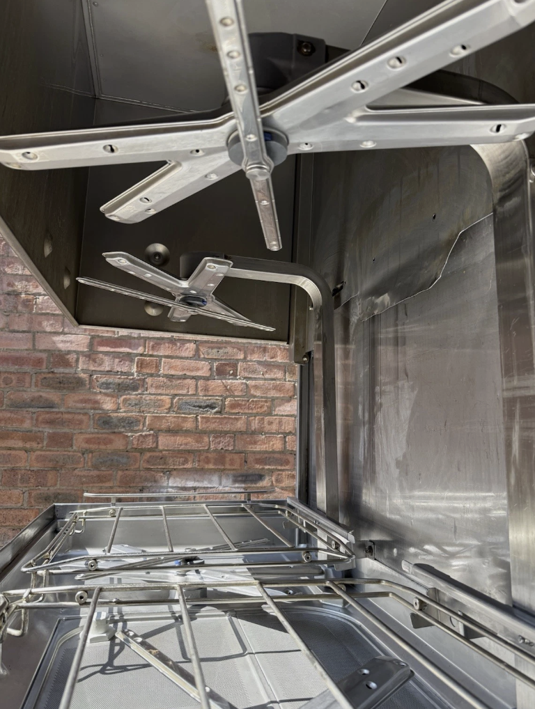 HOBART PREMAX TWIN BASKET PASS-THROUGH DISHWASHER – AUPTW-10B