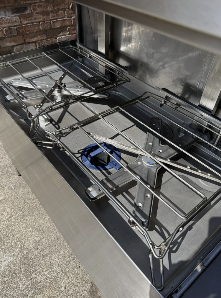 HOBART PREMAX TWIN BASKET PASS-THROUGH DISHWASHER – AUPTW-10B