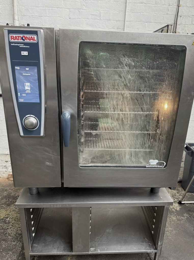 RATIONAL SCCWE 102E ELECTRIC COMBI OVEN (20 GRID) WITH STAND
