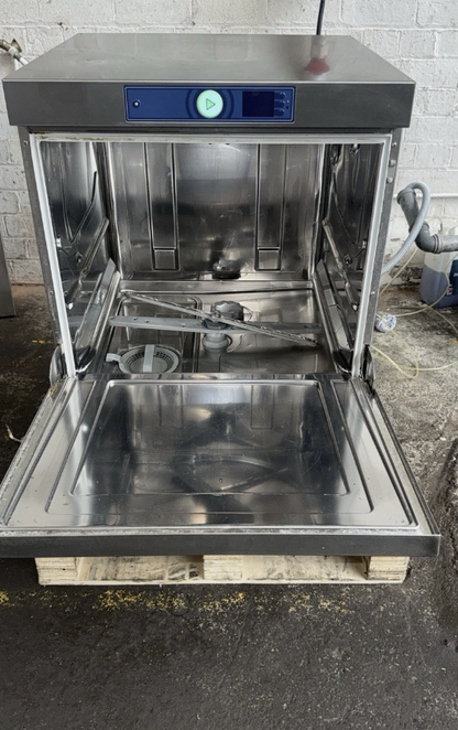 HOBART UNDER-COUNTER DISHWASHER