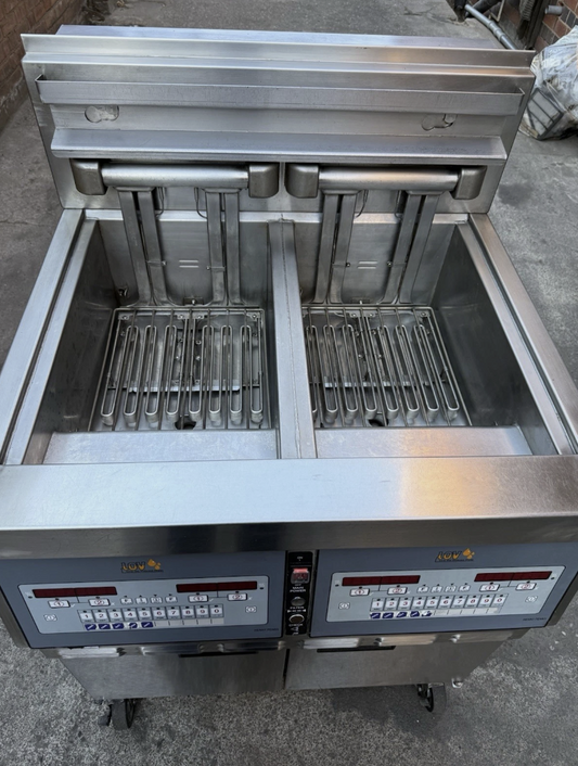 HENNY PENNY LOV TWIN TANK – 4 BASKET ELECTRIC FRYER