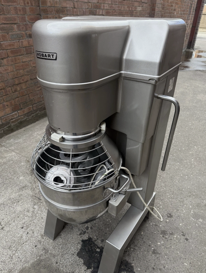 HOBART HSM40 DOUGH MIXER – 40 QUART