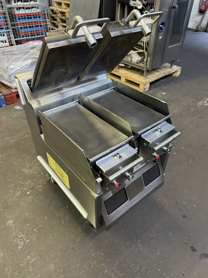 Taylor L852 Twin Platen Clam Grill