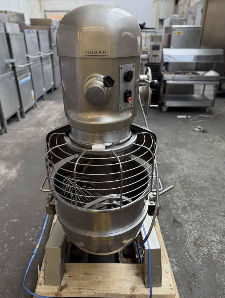 HOBART H-600 DOUGH MIXER – 60 QUART (2015 MODEL)