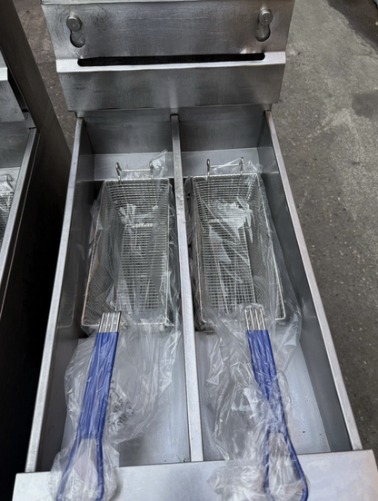 PITCO SG14T TWIN TANK GAS FRYER
