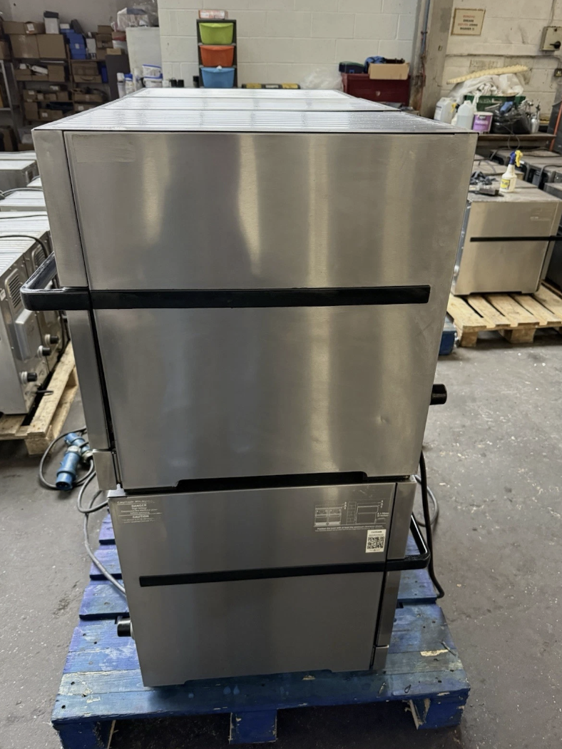 Merrychef E2S High Speed Oven