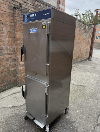 Alto-Shaam 1200-TH-III Cook & Hold Cabinet