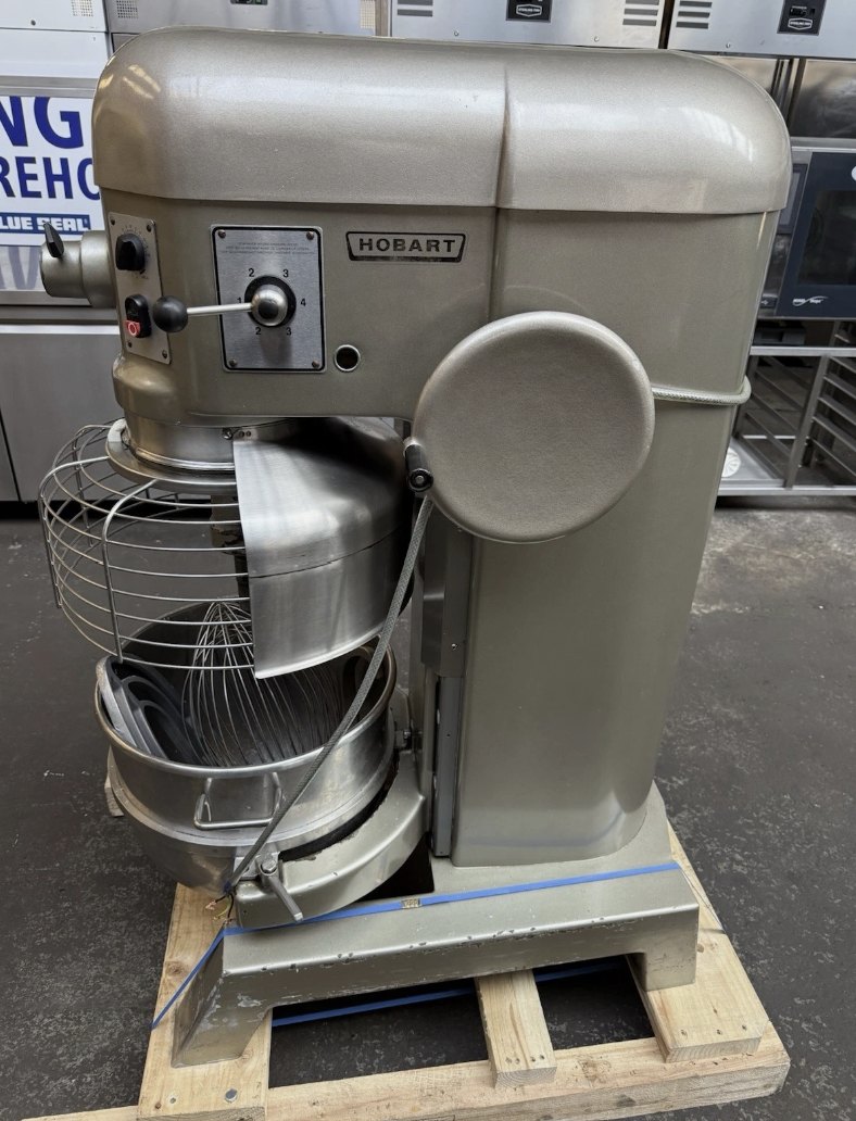 HOBART H-600 DOUGH MIXER – 60 QUART (2015 MODEL)