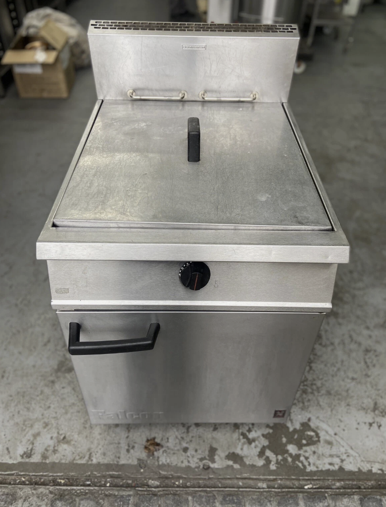 Falcon Dominator Twin Basket Gas Fryer – Single Tank