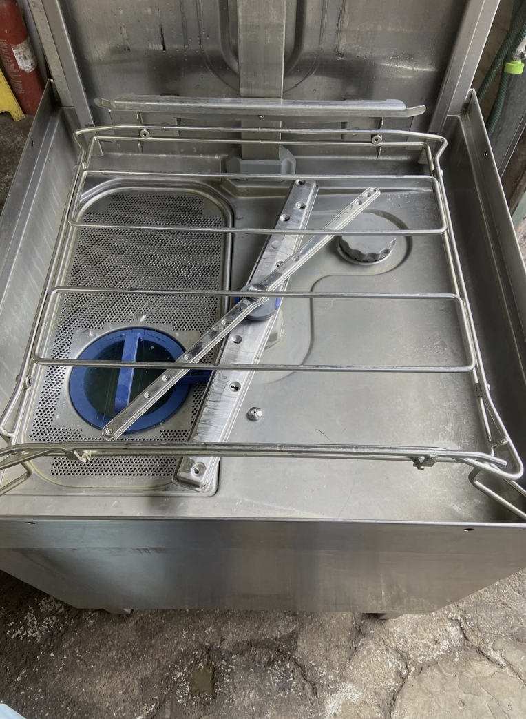 Hobart AM900S-10A Pass-Through Dishwasher
