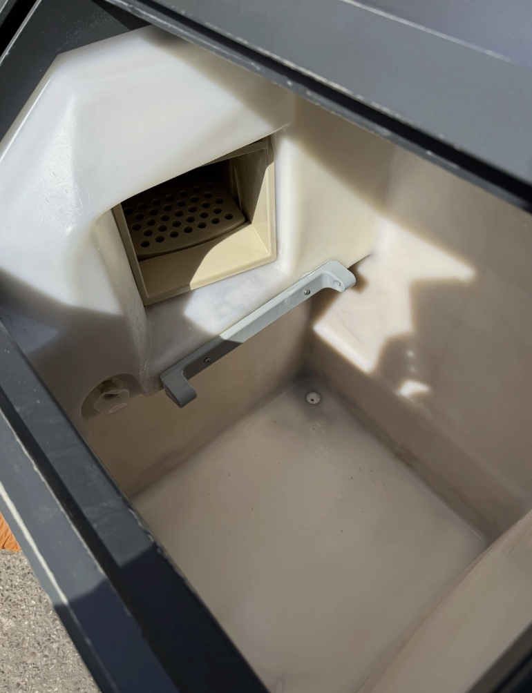 SCOTSMAN AC225 LARGE CAPACITY ICE MACHINE