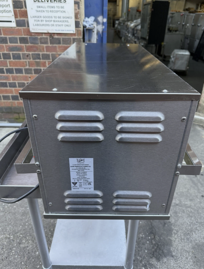 Duke Heated Holding Cabinet – 8 Deep Pans