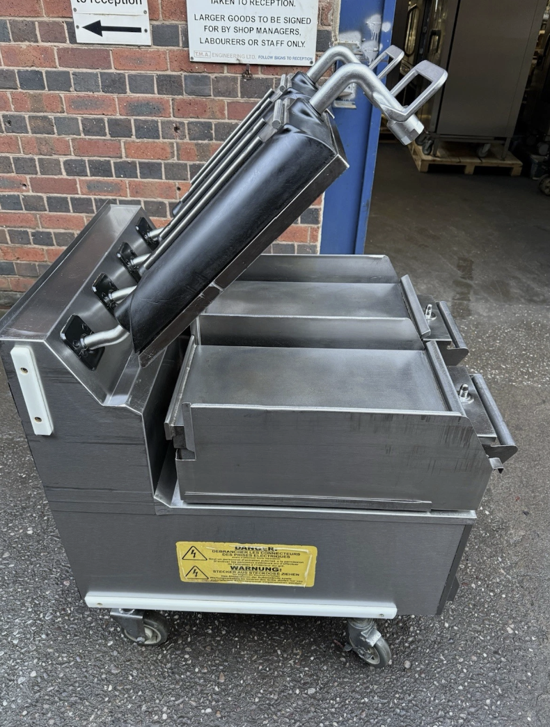 Taylor L852 Twin Platen Clam Grill