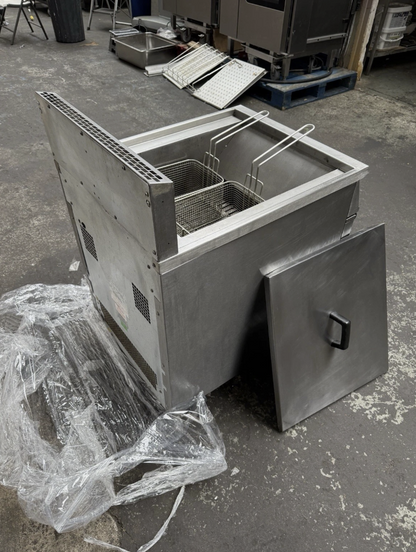 Falcon Dominator Twin Basket Gas Fryer – Single Tank