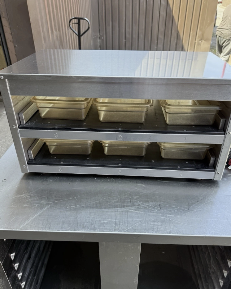 Carter-Hoffmann MC212GS-2T Heated Holding Cabinet